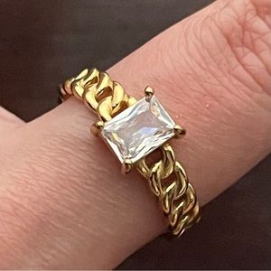 Gold Chain-Link Ring with Rectangular Clear Stone